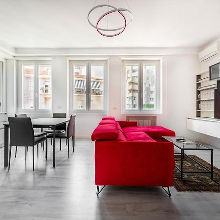 Garibaldi & Gae Aulenti Modern Apt With Private Parking! Milan Exterior photo