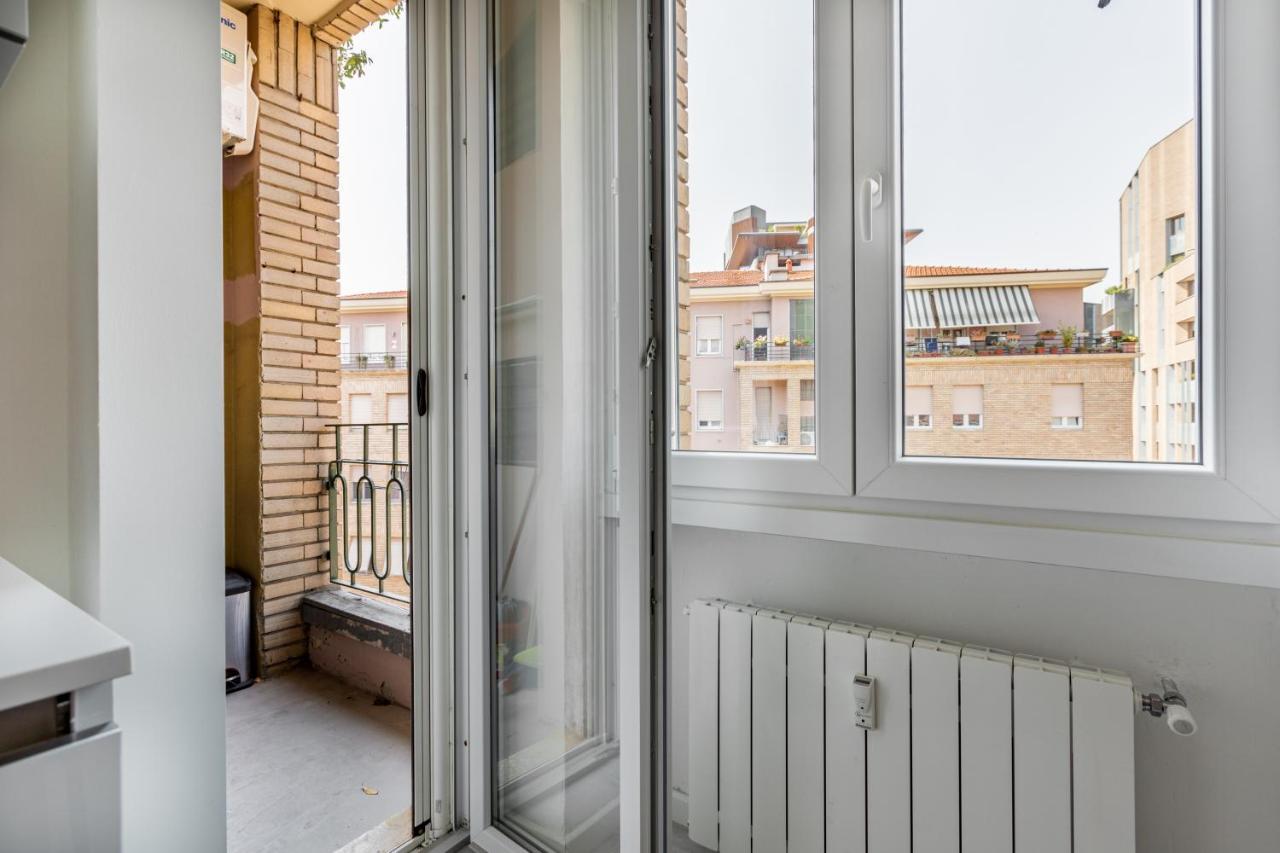 Garibaldi & Gae Aulenti Modern Apt With Private Parking! Milan Exterior photo